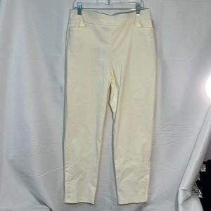 #2093 Chicos, cream, pant business casual size 2P NWT